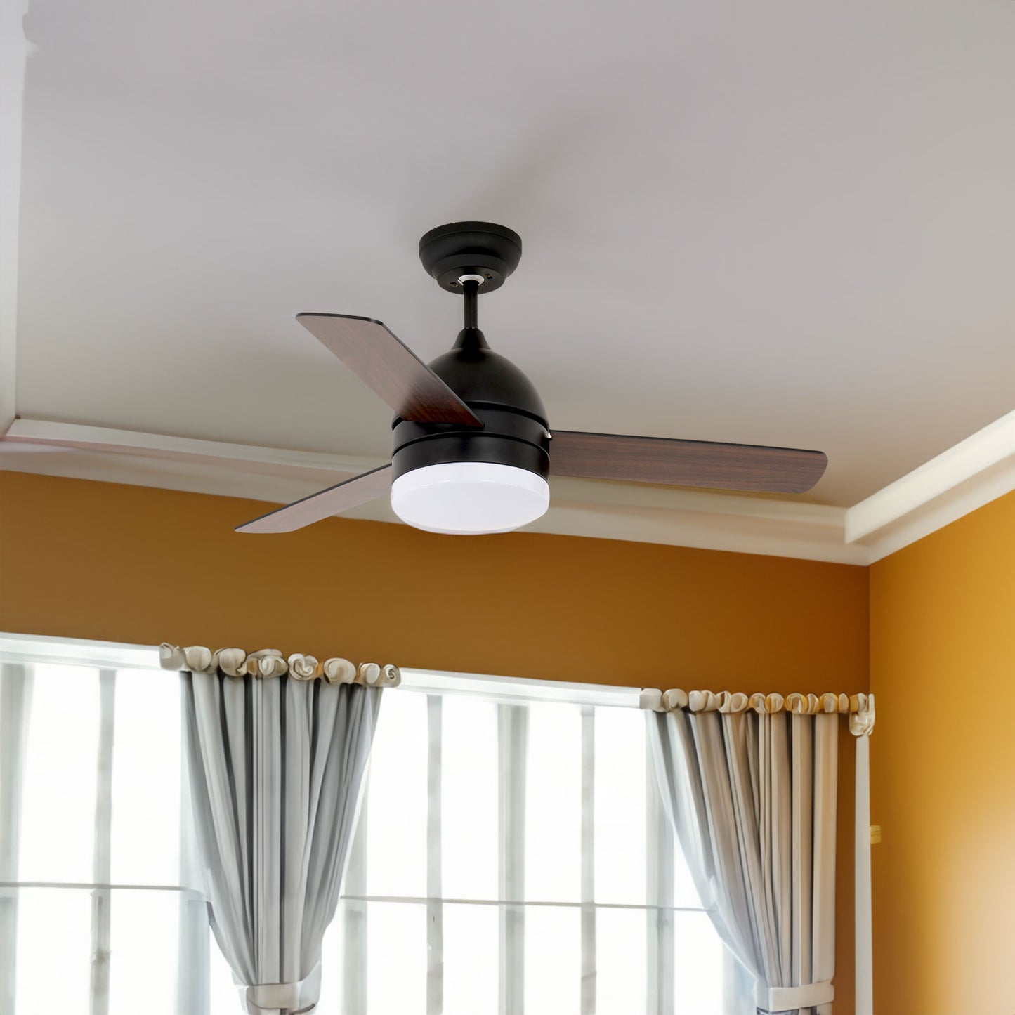 Minimalist Straight Blade Fan